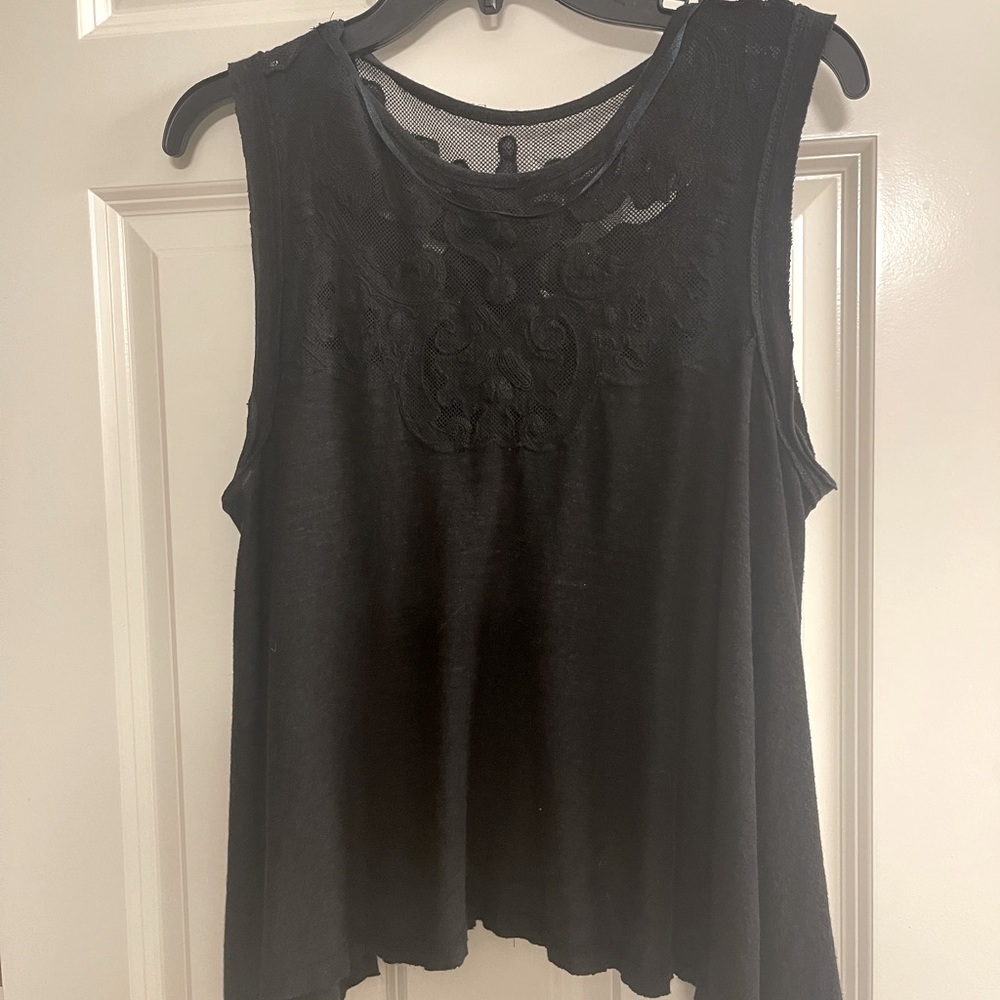 Free People black tank top with lace collar